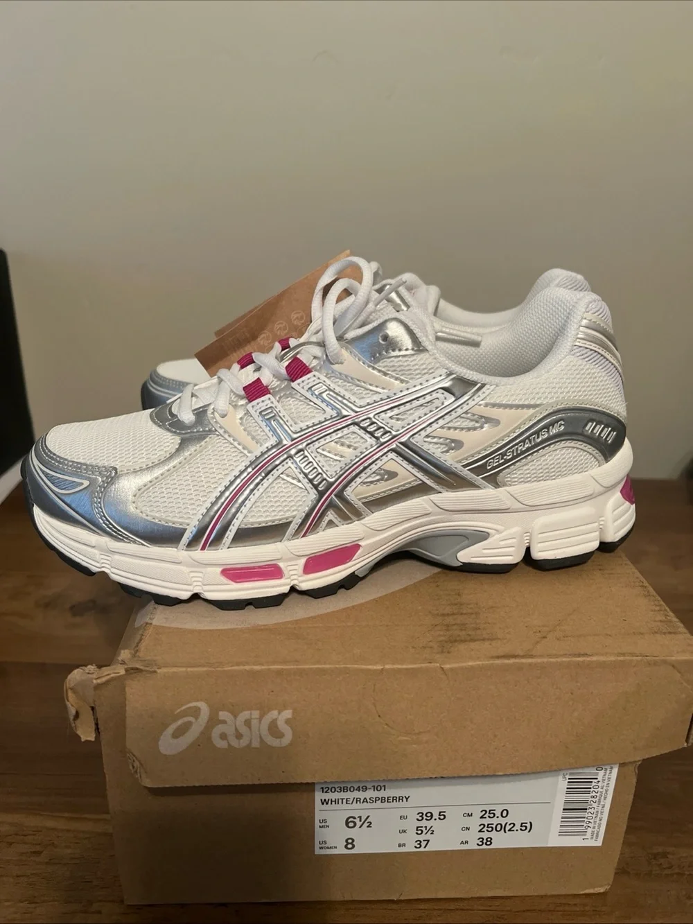 ASICS GEL-Stratus MC white raspberry Sneakers